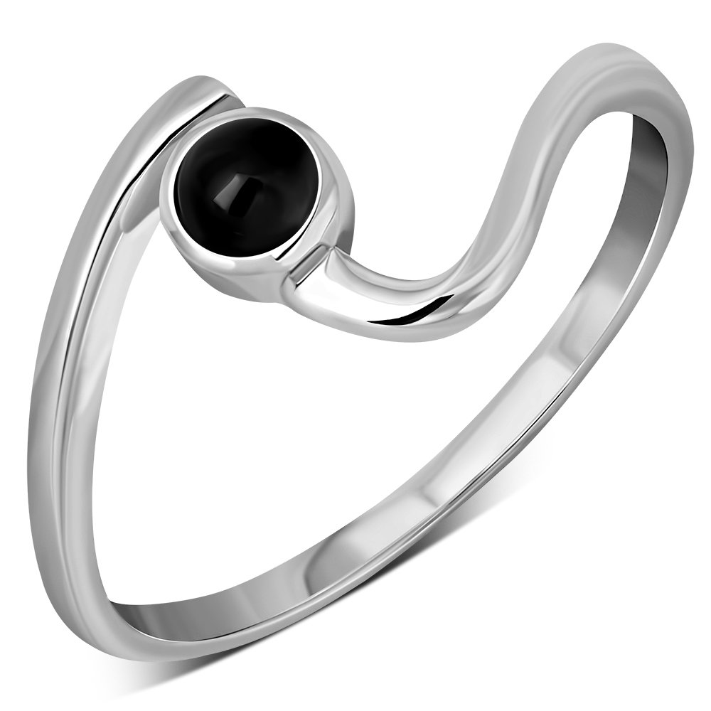 Black Onyx Twisted Silver Ring, r74